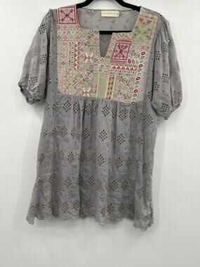 4 Love and Liberty Embroidered Boho Top Small Cotton Silk Eyelet Babydoll Blouse